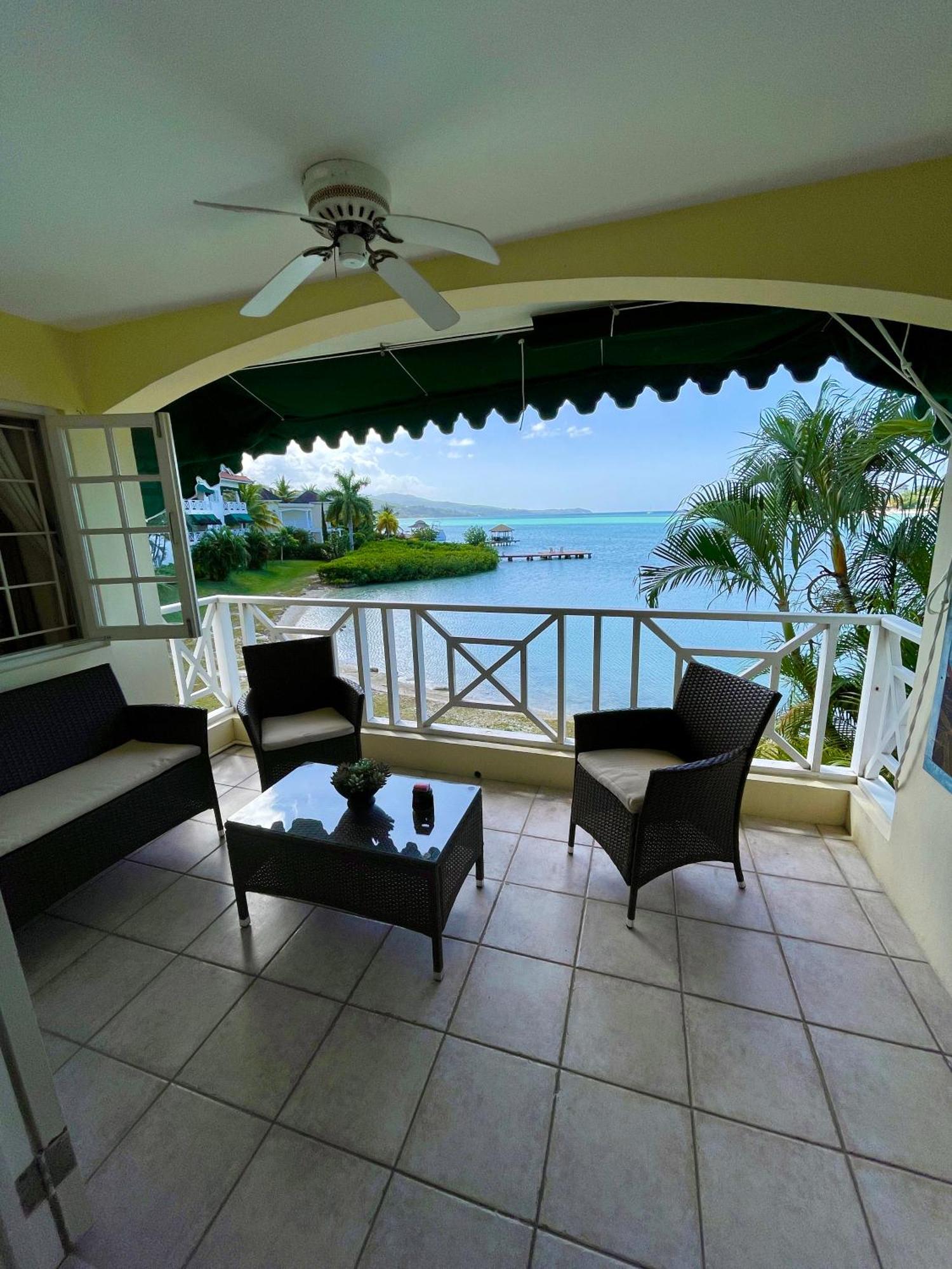 Luxury Apartments And Rooms,The Lagoons モンテゴ・ベイ エクステリア 写真